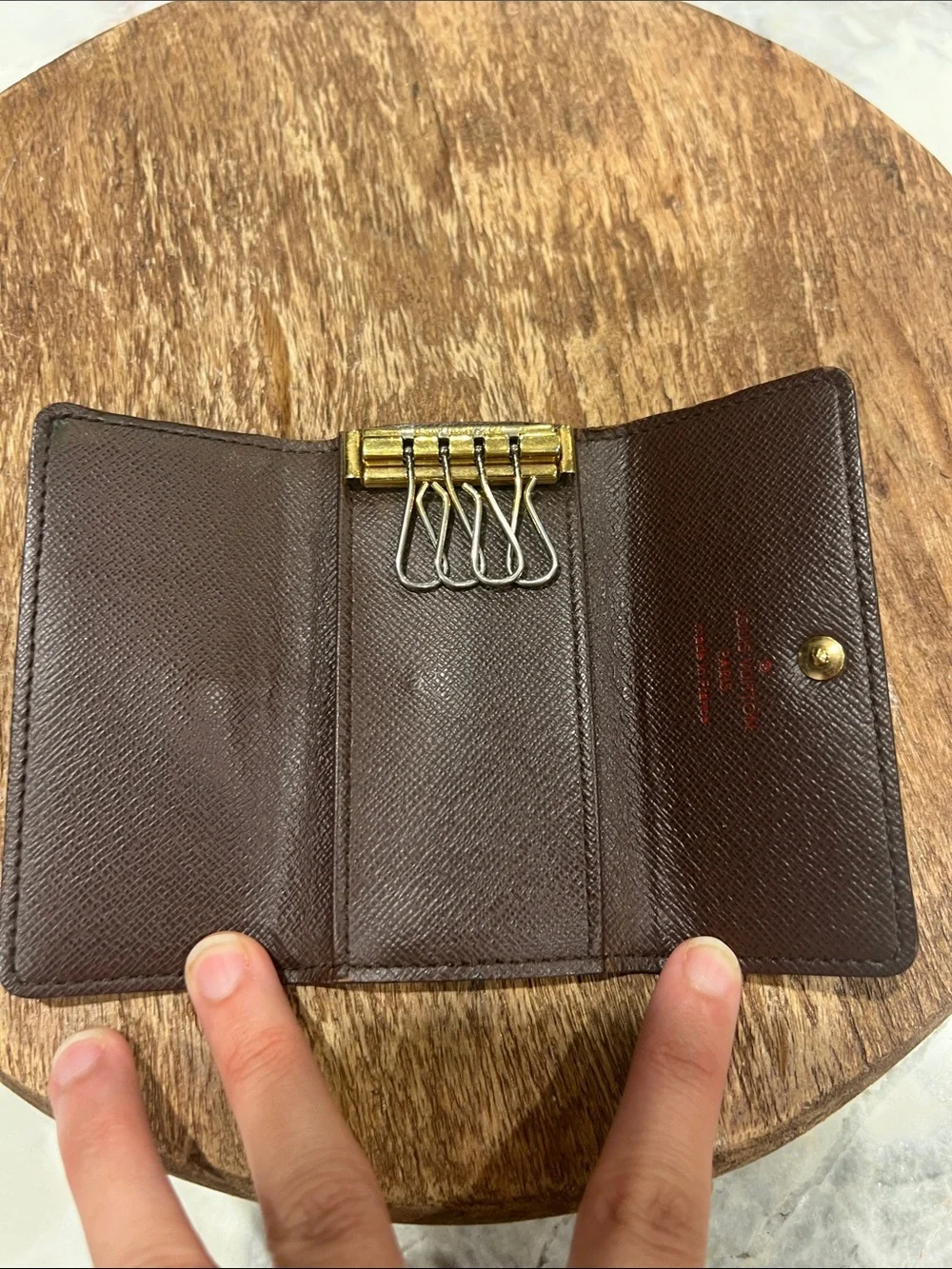 Louis Vuitton Damier Ebene 4-Key Holder in Brown